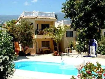 Hotel Rosalva Punta Brava