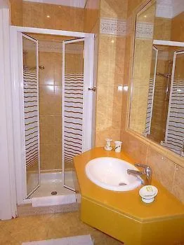 Hotel Rosalva Punta Brava